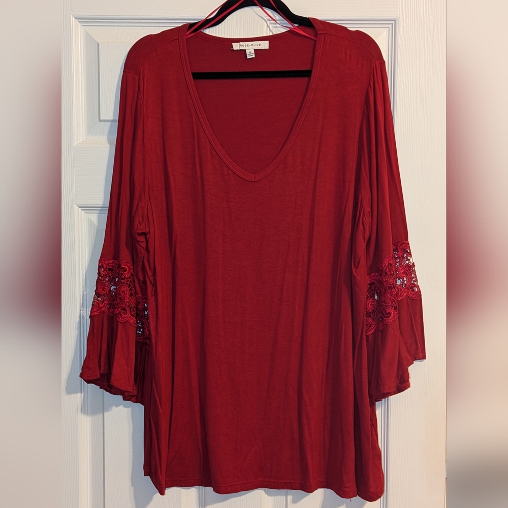 Rose & Olive Red Top size 2x